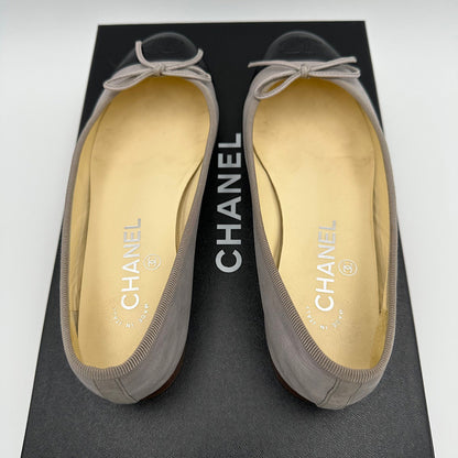 Ballerines classiques grises T36.5