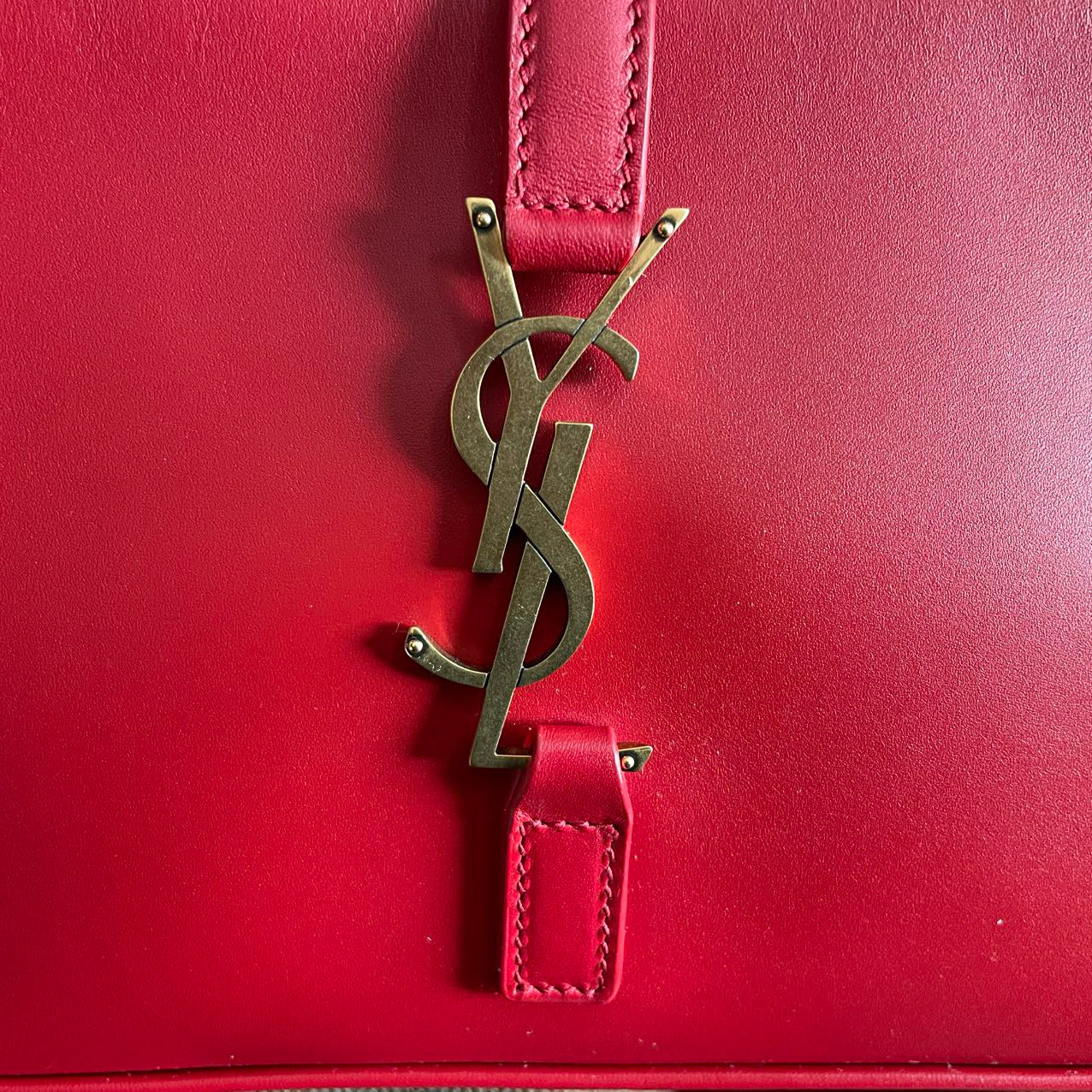 Saint Laurent Le 5 À 7 Logo Plaque Hobo Bag