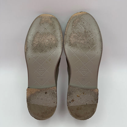 Mocassins matelassés taupe T.36