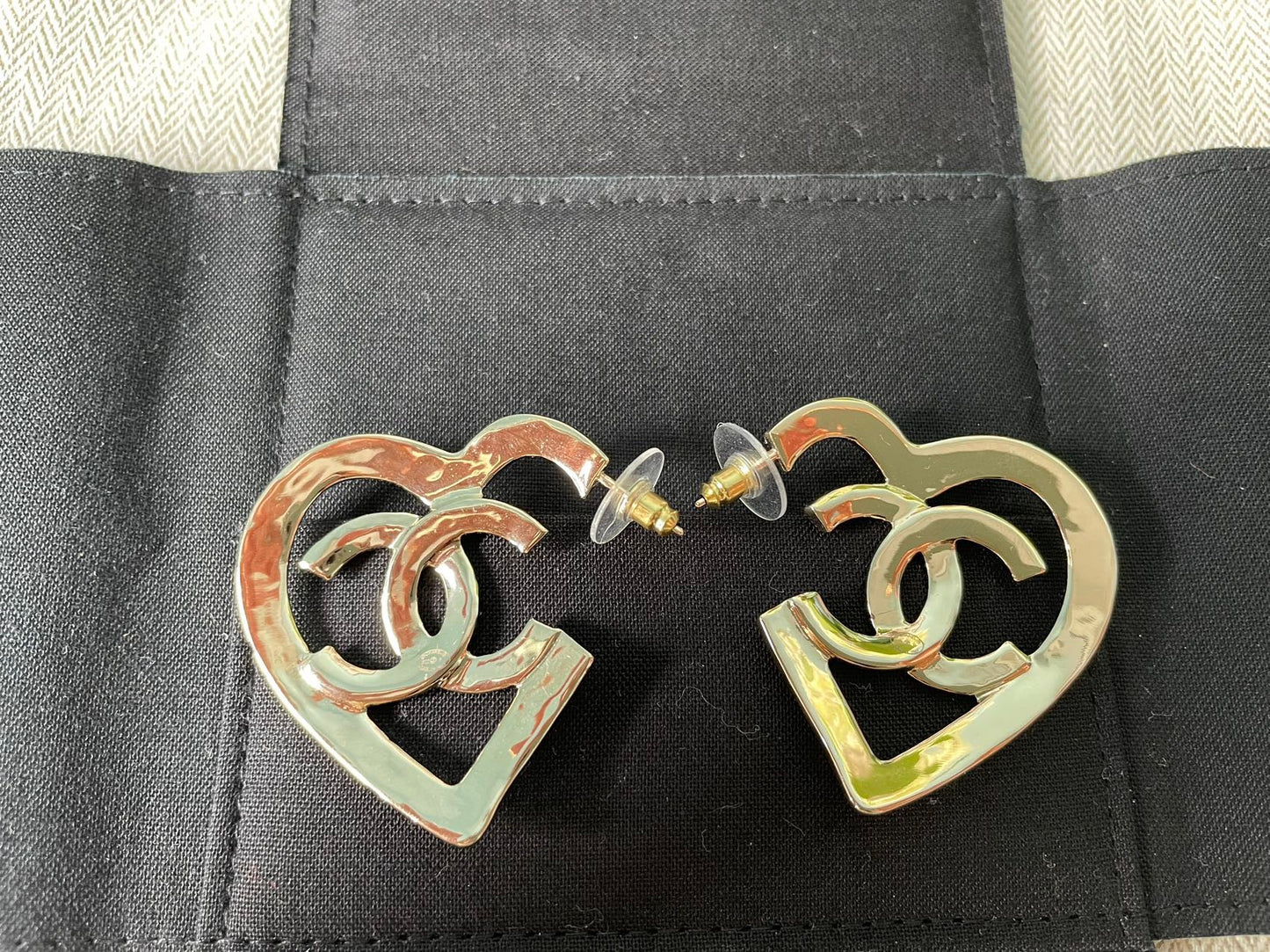 Chanel heart hoop earrings