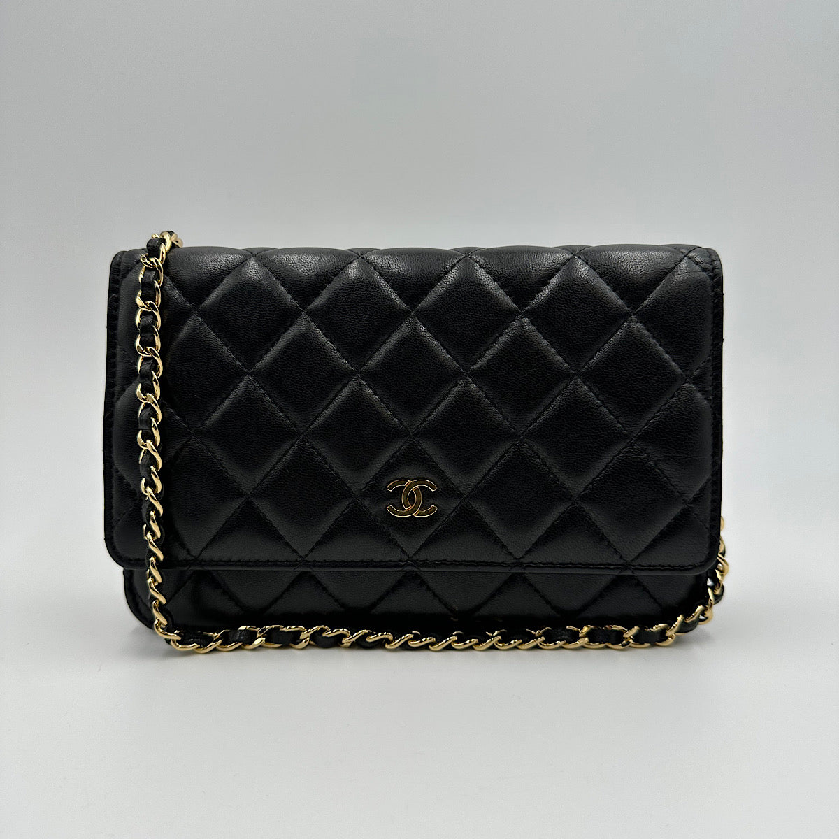 Wallet on chain classique agneau noir et or