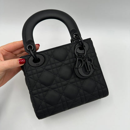 Sac Lady Dior mini veau cannage ultramatte