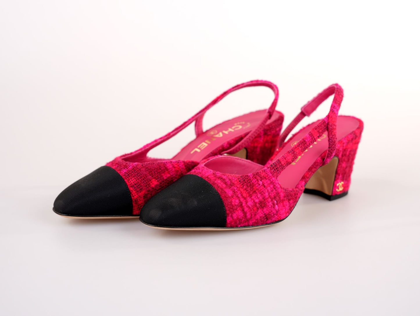 Chanel Pink/Black Tweed and Canvas CC Slingback Pumps Size 36.5C