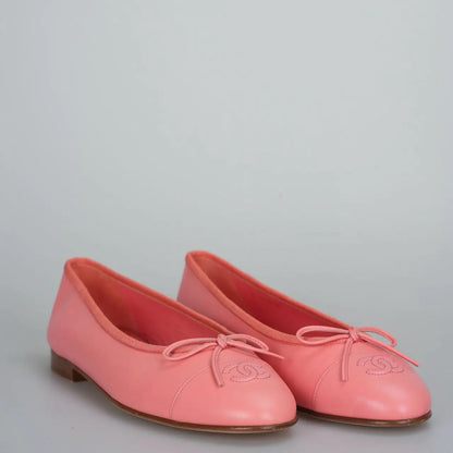 Chanel Ballerina Flats Pink Lambskin Cap Toe CC Size 40