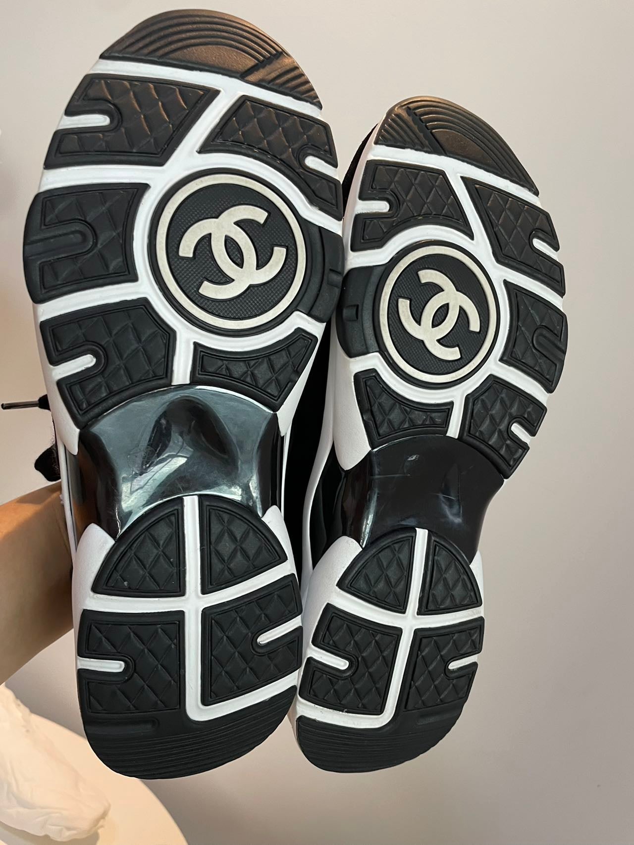 CHANEL  Fabric Suede Calfskin Womens CC Sneakers size 42  in Grey and Black