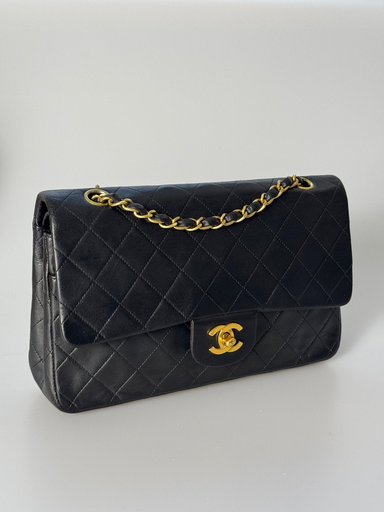 Chanel vintage timeless flap bag black medium 24k gold hardware