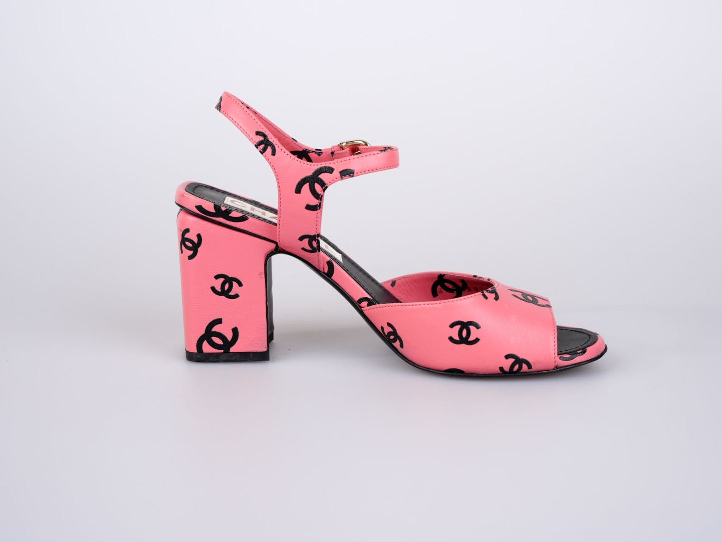 Chanel Printed Lambskin Coco Beach Sandals Pink Black Size 38.5