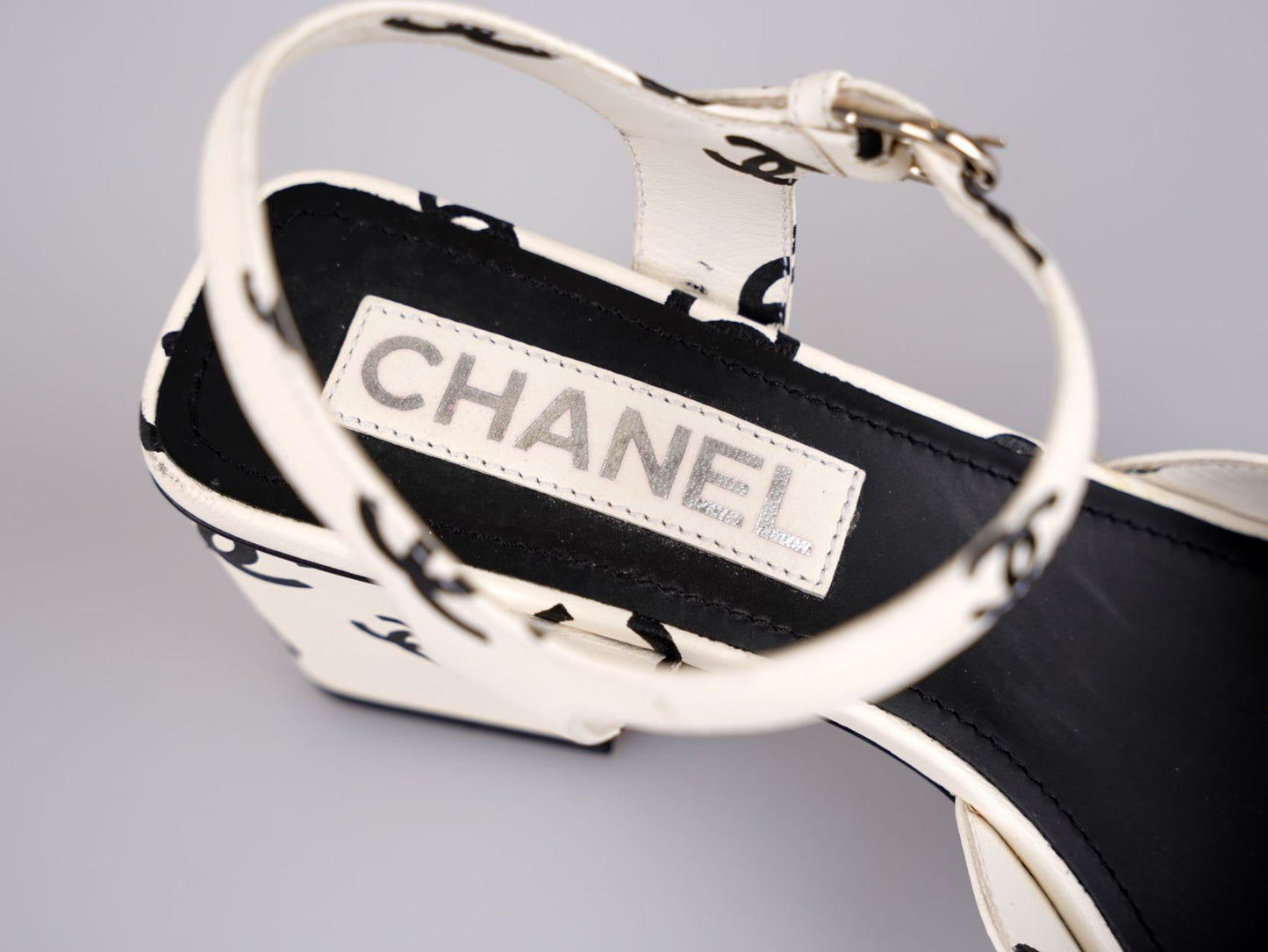 Chanel Printed Lambskin CC Platform Sandals White Black Size 37C