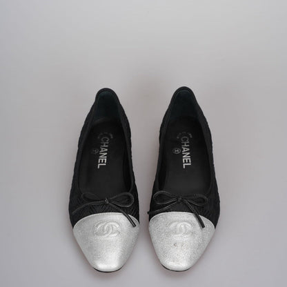 Chanel Black / Silver Leather CC Bow Cap Toe Ballet flats Size 37