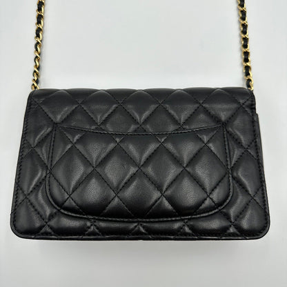 Wallet on chain classique agneau noir et or