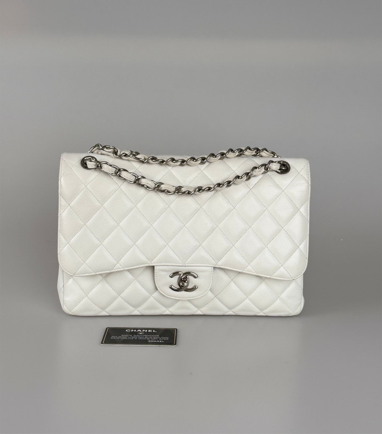 Chanel White Jumbo classic Double Flap Bag In Caviar Leather with silber Hardware