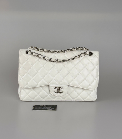 Chanel White Jumbo classic Double Flap Bag In Caviar Leather with silber Hardware