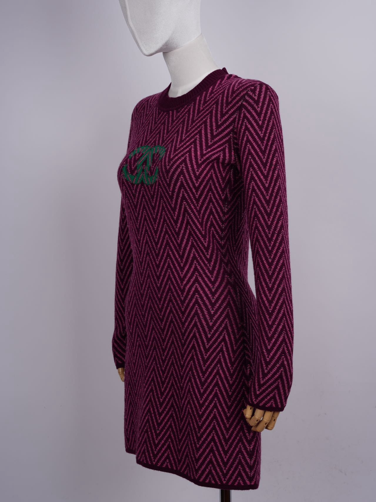 Chanel Burgundy and Green Chevron CC Cashmere Knit Dress Size 36