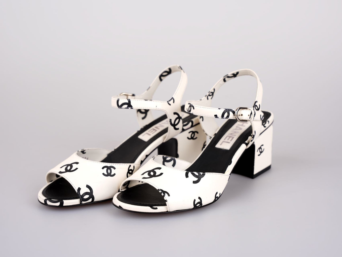 Chanel Printed Lambskin CC Platform Sandals White Black Size 37C