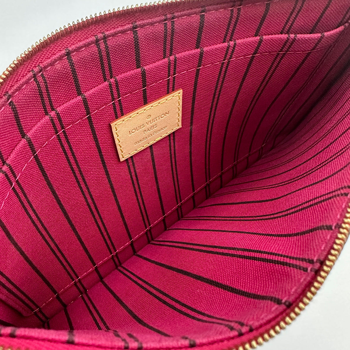 Pochette Neverfull Monogram pivoine