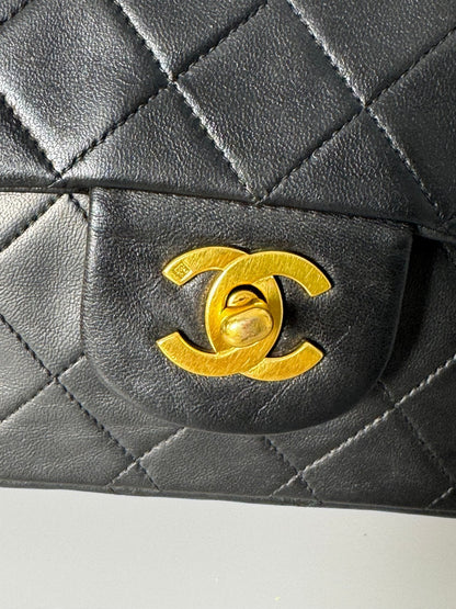 Chanel vintage timeless flap bag black medium 24k gold hardware