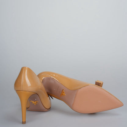 Prada Caramel Patent Leather Bow Pointed Toe Pumps Size 35.5