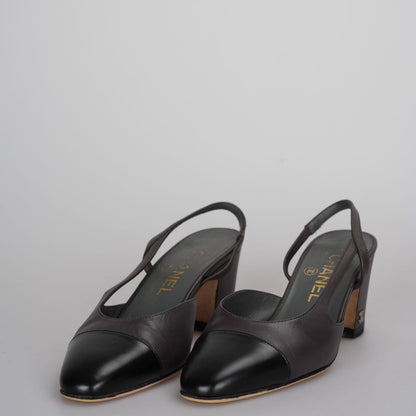 Chanel black burgundy leather slingback pumps with CC logo 35