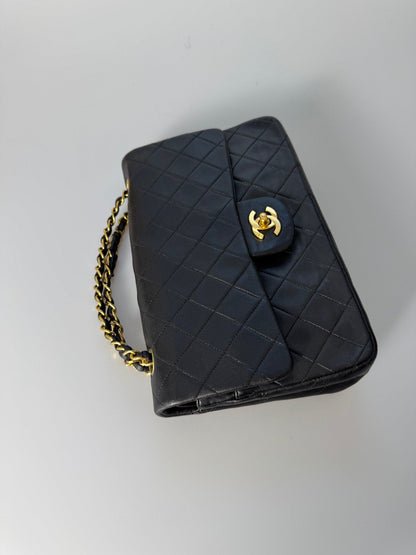 Chanel vintage timeless flap bag black medium 24k gold hardware