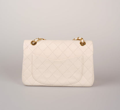 Chanel Small Vintage White Classic Double Flap Bag in Lambskin with gold hardware