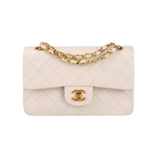 Chanel Small Vintage White Classic Double Flap Bag in Lambskin with gold hardware