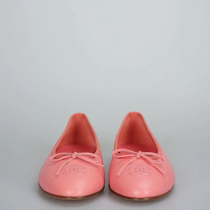 Chanel Ballerina Flats Pink Lambskin Cap Toe CC Size 40