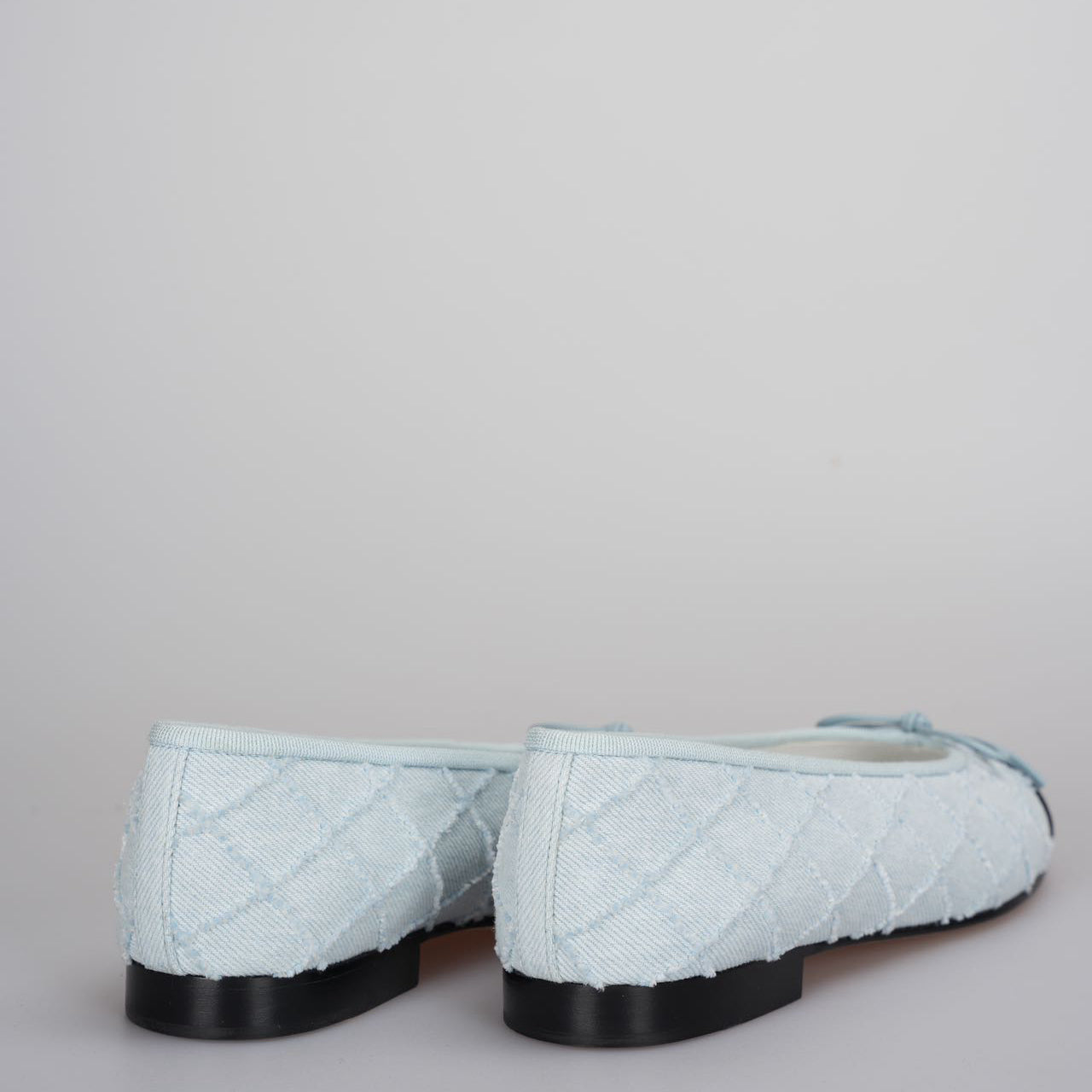 Chanel Denim Embroidered Grosgrain CC Cap Toe Ballerina Flats Light Blue and Black Size 38.5