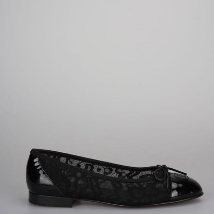 Chanel Black Lace and Patent Leather CC Bow Cap Toe Ballet Flats Size 38