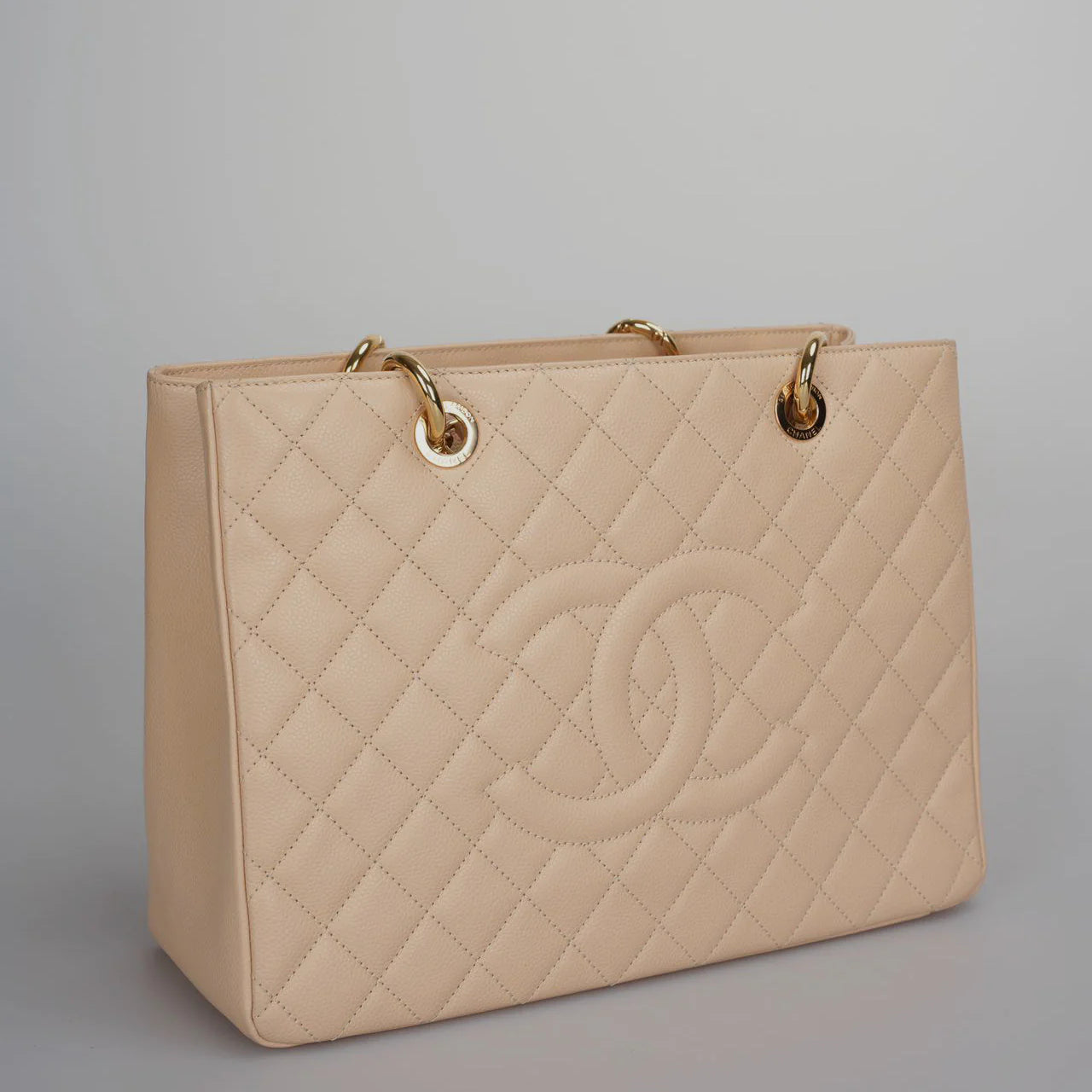 Chanel Beige Grand Shopping Tote GST Bag in Caviar Leather with gold Hardware