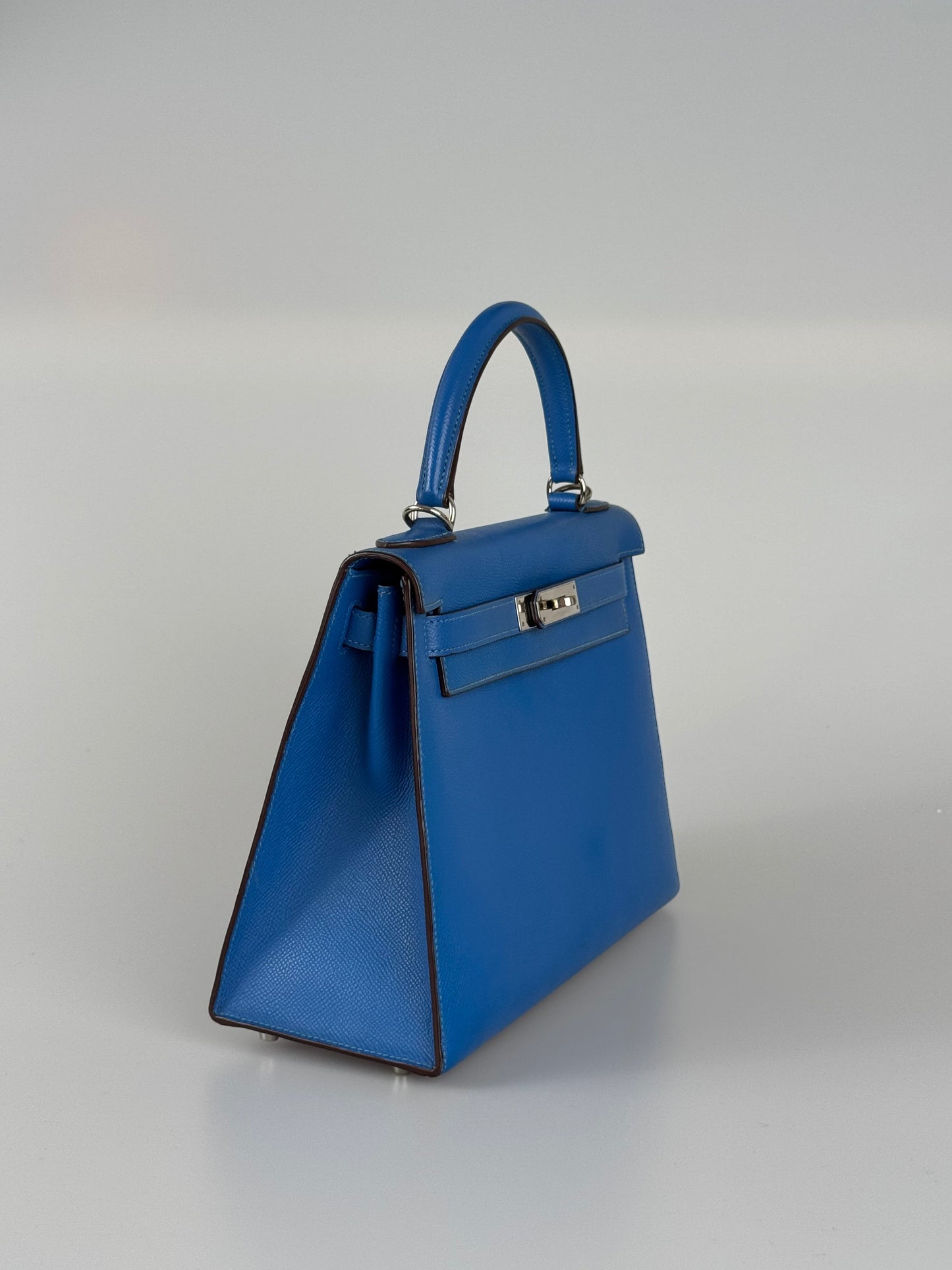 Hermes Kelly Sellier Bag 28cm In Blue Epsom Leather With Gold Hardware