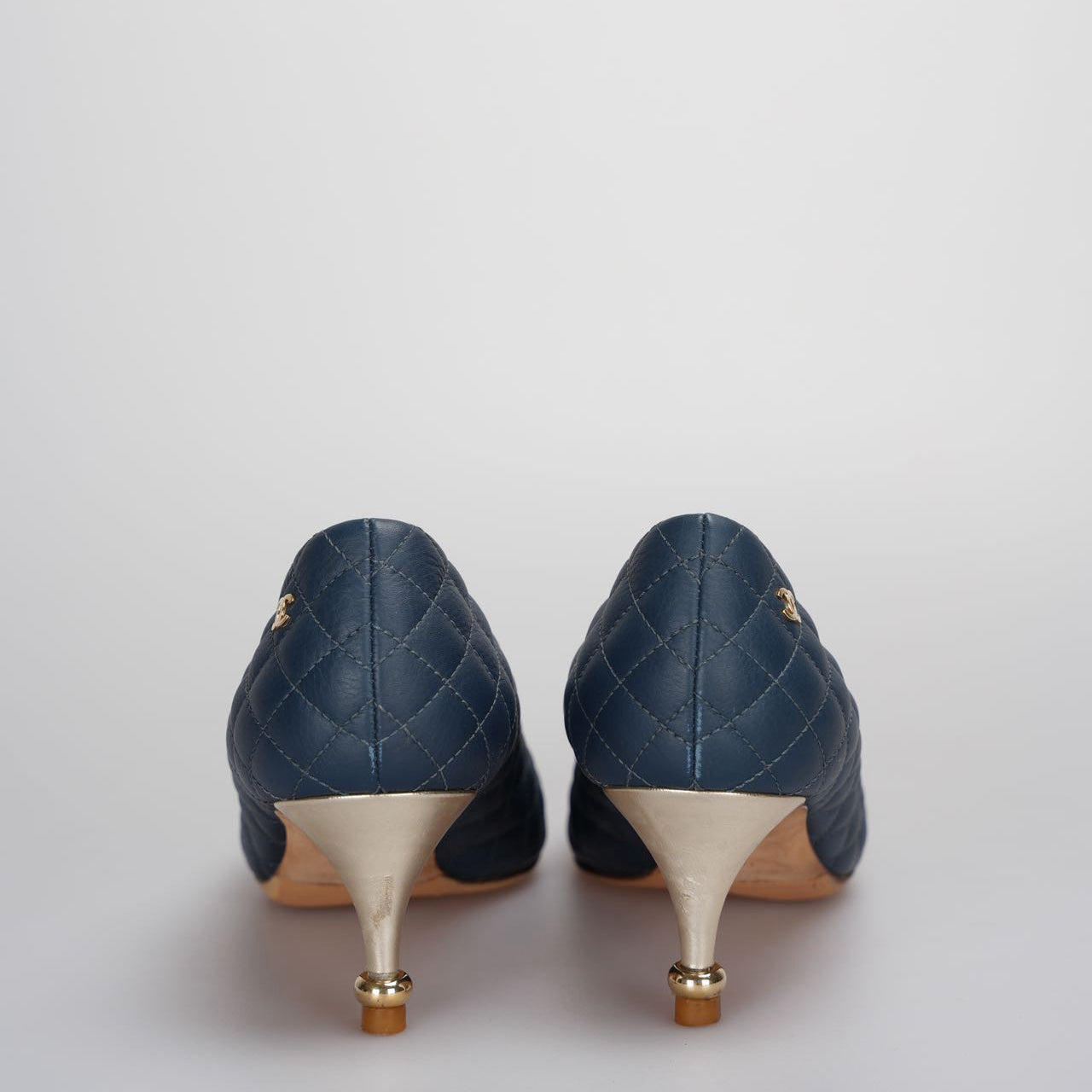 Chanel Blue Quilted Leather Pumps 6cm Size 37.5C