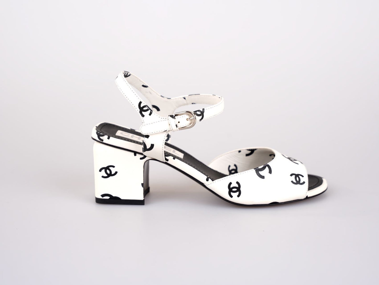 Chanel Printed Lambskin CC Platform Sandals White Black Size 37C