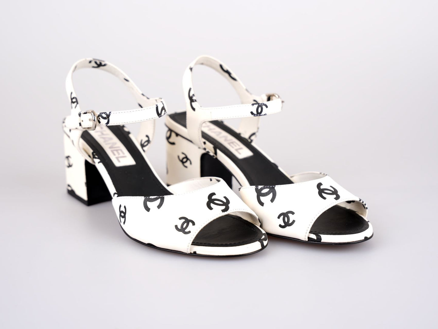 Chanel Printed Lambskin CC Platform Sandals White Black Size 37C