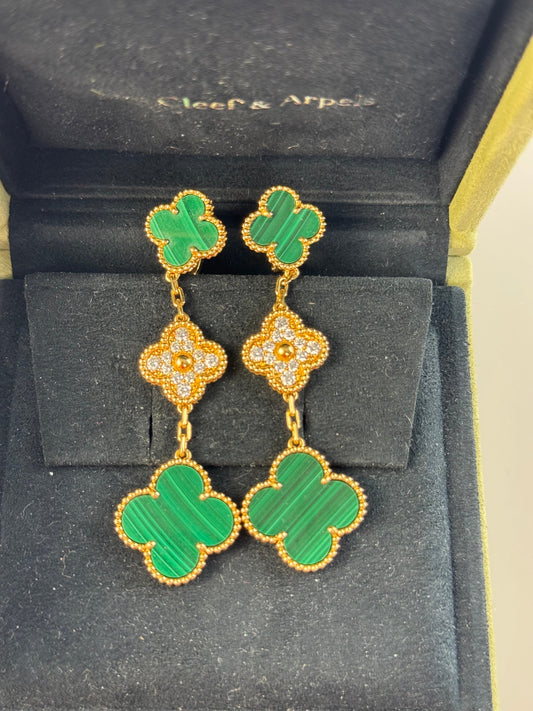 Van Cleef & Arpels Magic Alhambra earrings 3 motifs