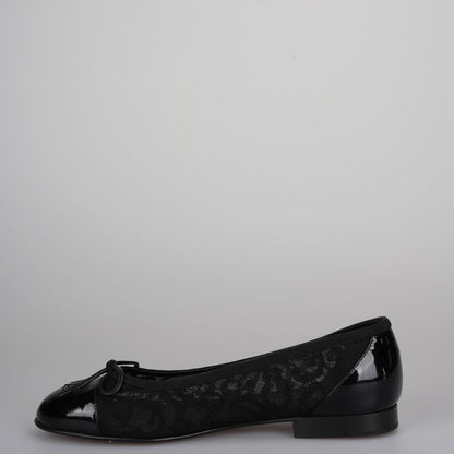 Chanel Black Lace and Patent Leather CC Bow Cap Toe Ballet Flats Size 38