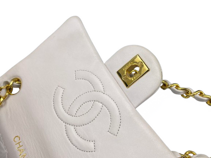 Chanel vintage White timeless flap bag mini square gold Hardware