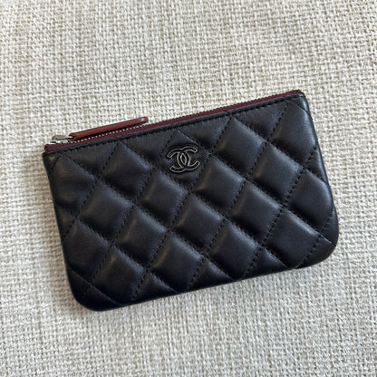 Petite pochette zippée classique