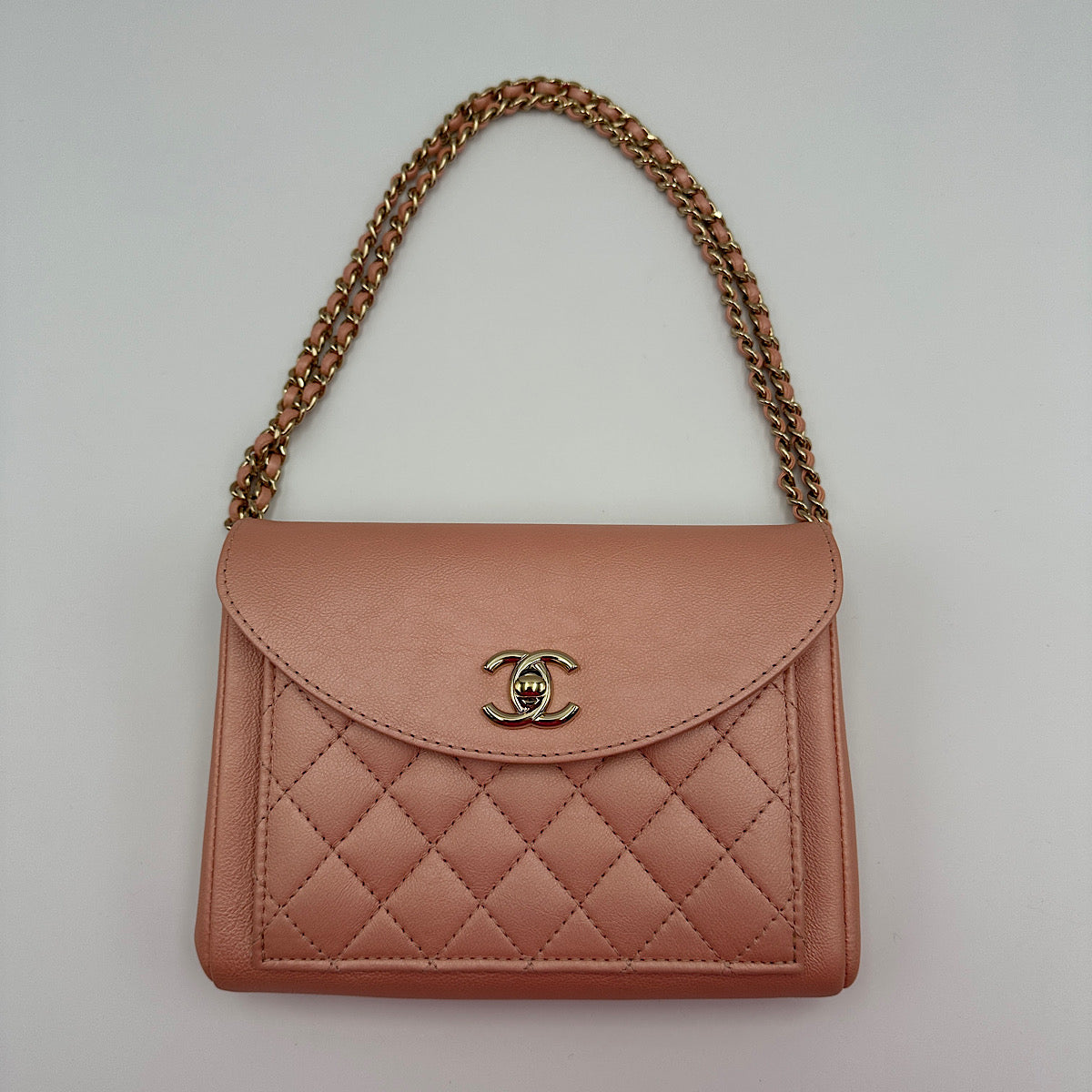 Mini sac à rabat chanel rose